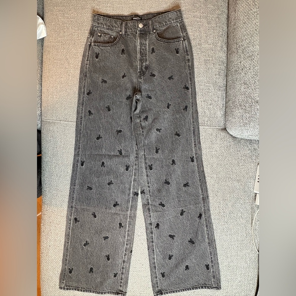 Playboy by Foxen Bunny Print Jeans Women’s Size 26 - Picture 5 of 15